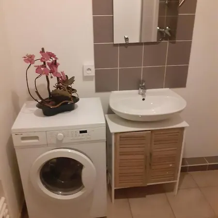 Guest village * Claix (Isere)